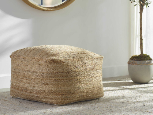 Poufs