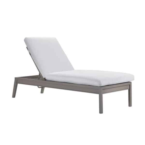 Santa Rosa Chaise