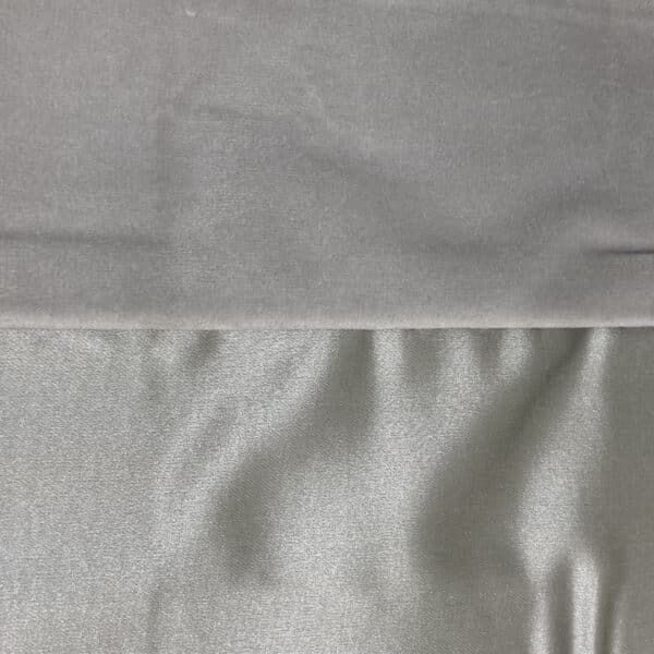 Duchess Velvet Throw