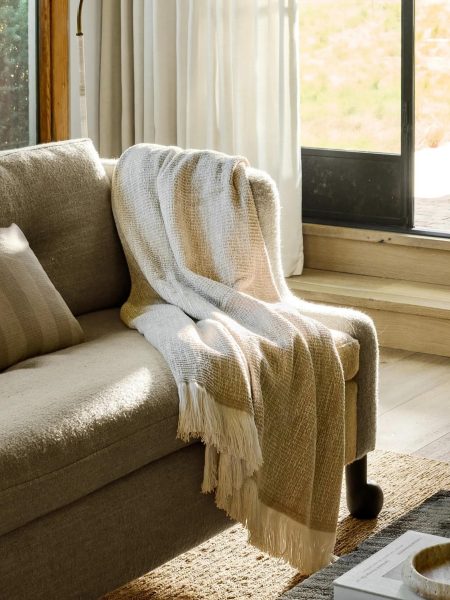 Crosshatch Indoor/Outdoor Throw