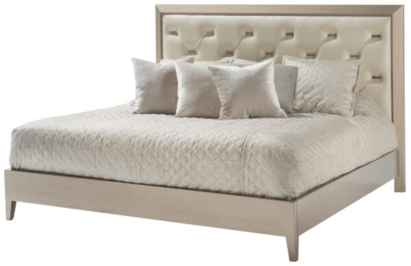 Caramelo Tufted King Bed