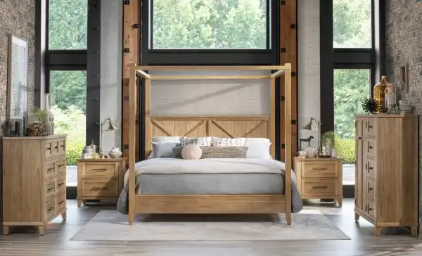 XXX’s & OOO’s Canopy Bed