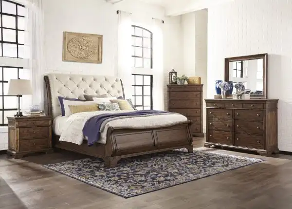 TY Home Dottie Upholstered Headboard Sleigh Bed