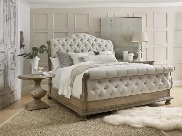 Castella Tufted Bed