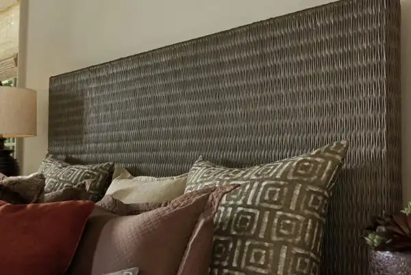 Driftwood Isle Woven Platform Headboard