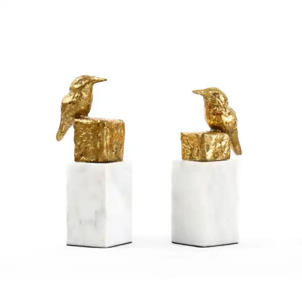 Finch Statues, Pair