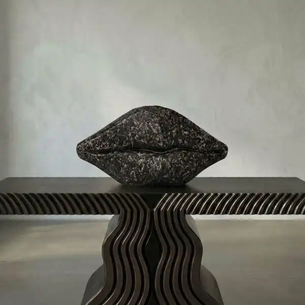 Lips Sculpture
