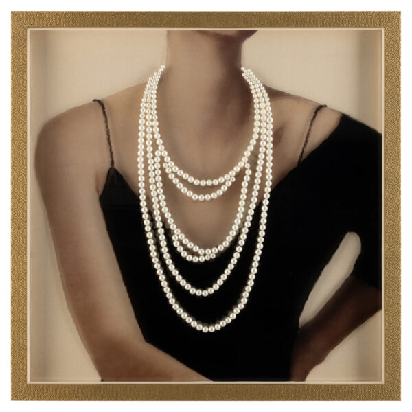 Tania Bello’s Onyx