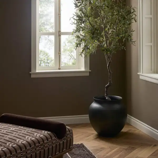 Kavya Medium Planter