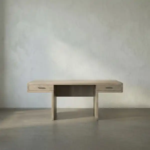 Degas Desk