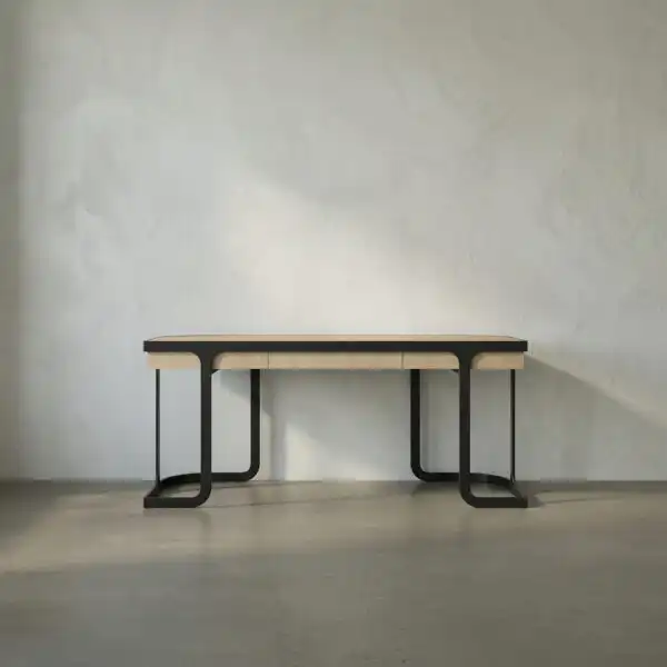 Hamilton Desk