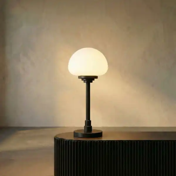 Charlotte Lamp