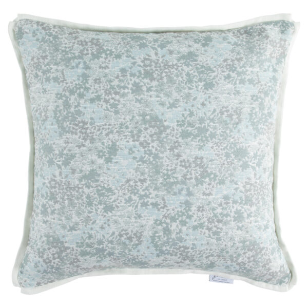 Daisy Mist 24"x24" Pillow