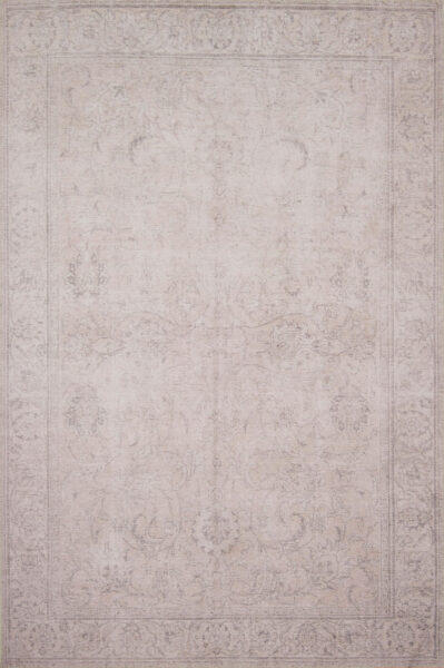Loren Sand 1'6" Sample Rug