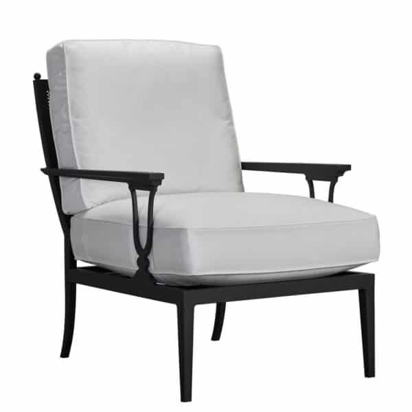 Winterthur Estate Lounge Chair