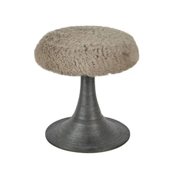 Kira Stool