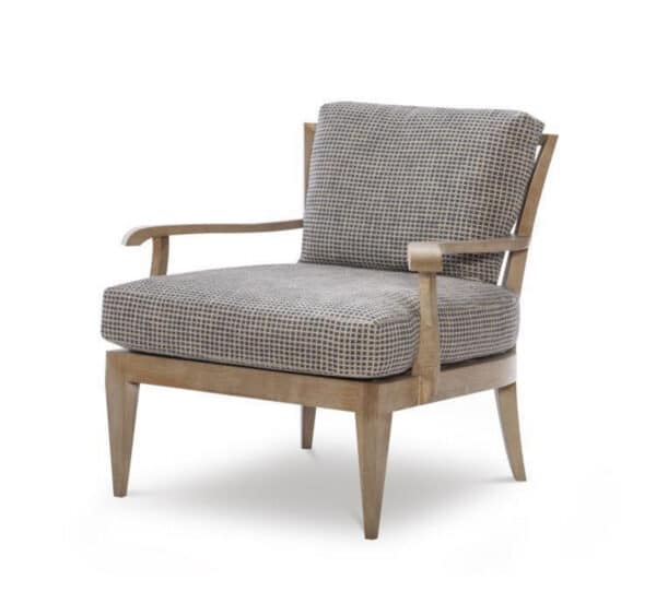 Valyn Chair