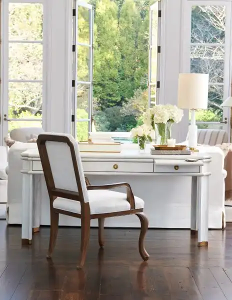 Regent Armchair