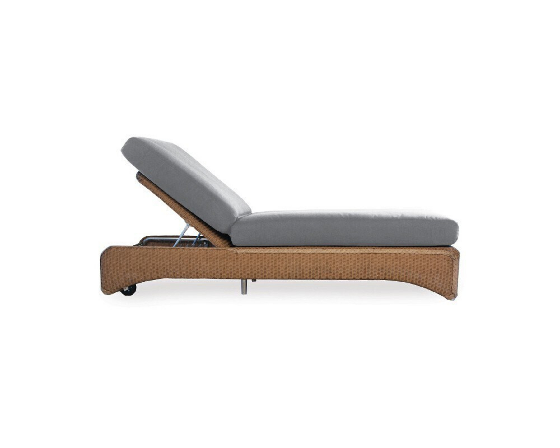 Universal Loom Chaise