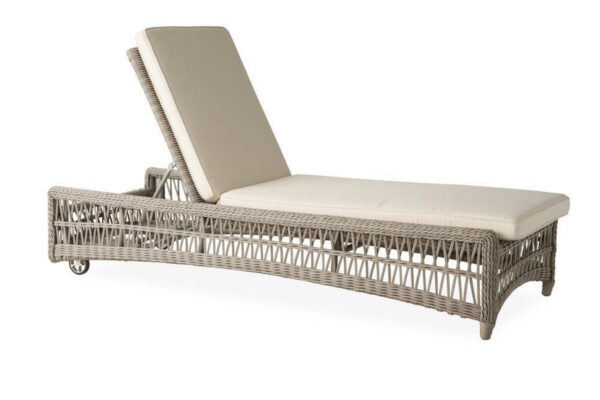Mackinac Chaise