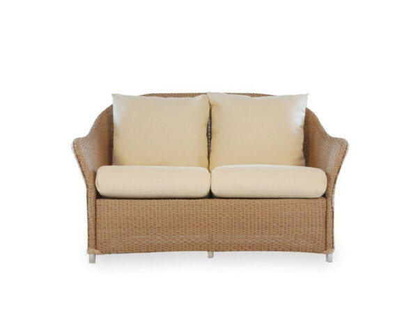 Weekend Retreat Loveseat