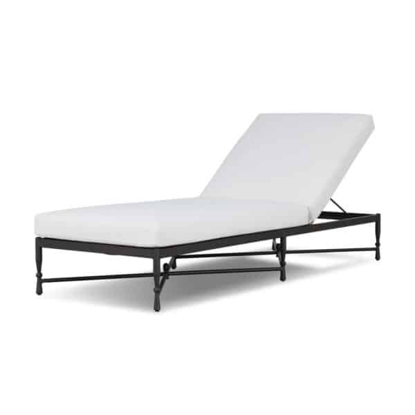Breton Outdoor Chaise
