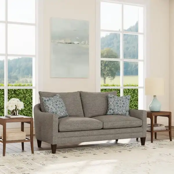 Eleanora Loveseat