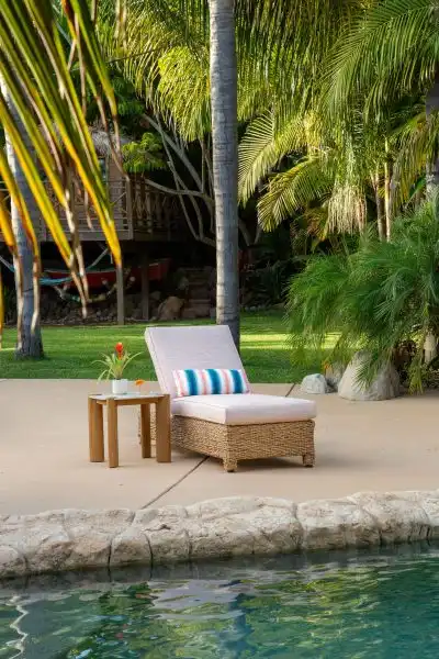 Somerset Outdoor Chaise