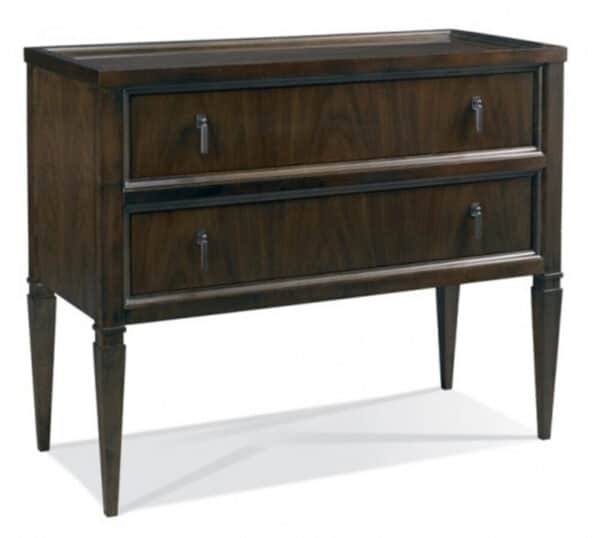 Nolan Chest