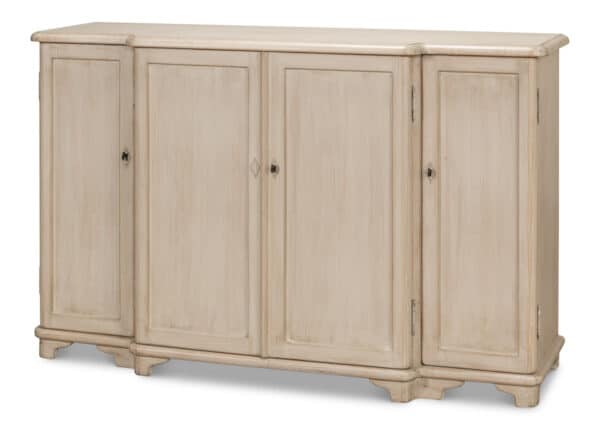 Entree’ Sideboard