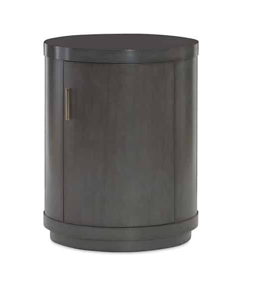 Milan Door Right Facing Commode