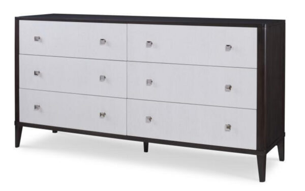 Aria Dresser