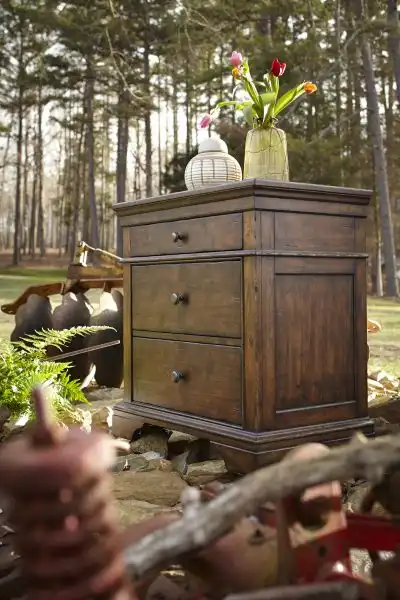 TY Home I Remember You 3 Drawer Nightstand