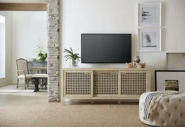 Ciao Bella Entertainment Console
