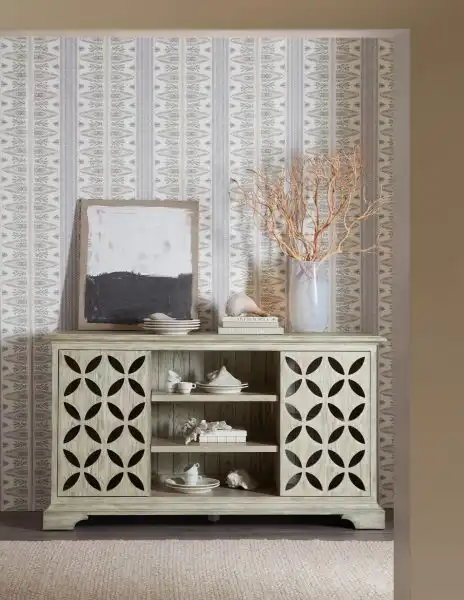 Commerce and Market Underhill Entertainment Console