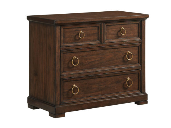 Cupertino Bachelor's Chest