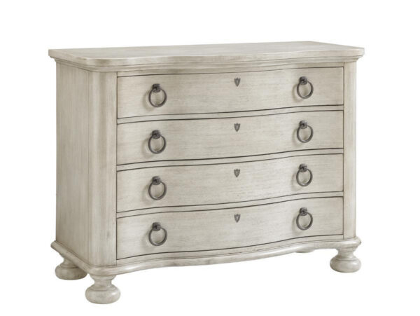Bridgeport Bachelor's Chest