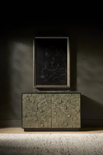 Cosmo Chest