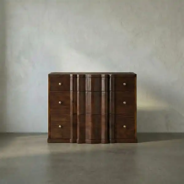 Kiss Dresser