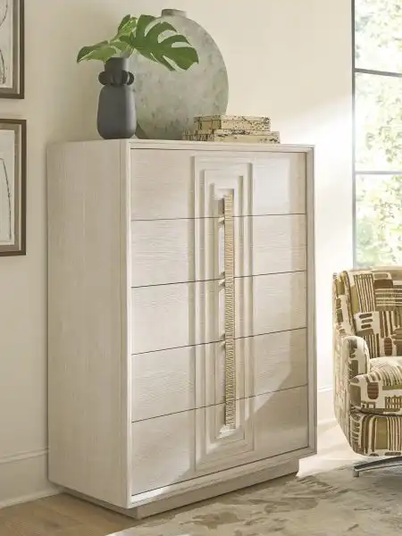 Ladera Chest