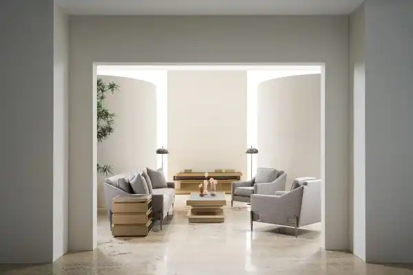 La Moda Petite End Table