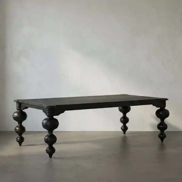 Claudio Dining Table