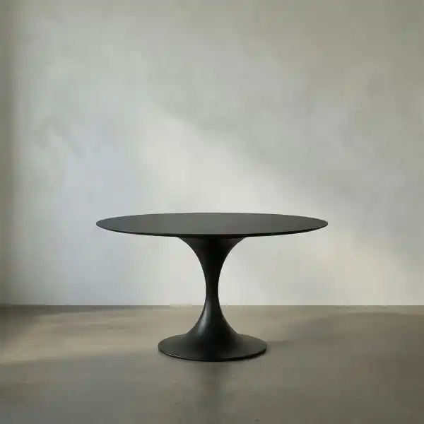 Herno Dining Table