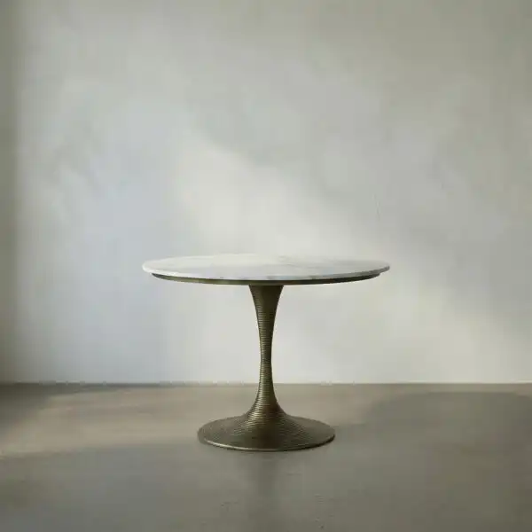 Joni Table