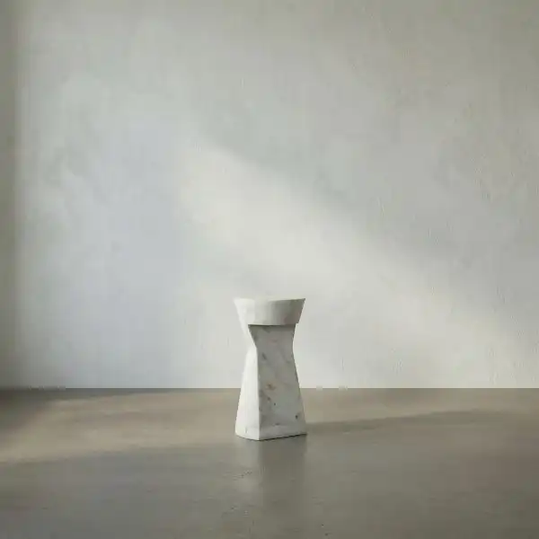 Omon Side Table