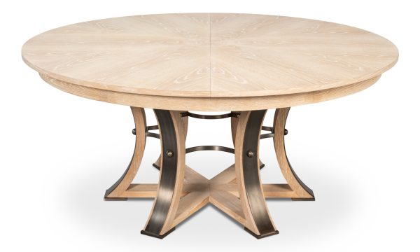 Tower Jupe Dining Table
