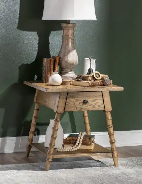 Vintage Market Splayed Bobbin Leg End Table