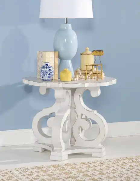 Vintage Market Corbel Base End Table