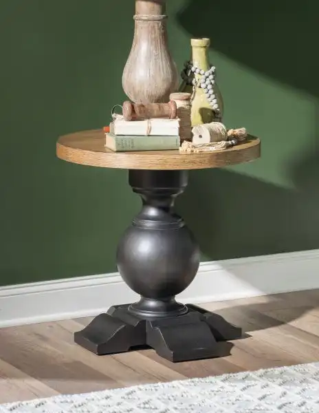 Vintage Market Urn Base End Table