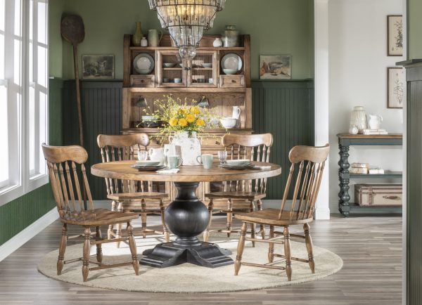 Vintage Market Round Dining Table